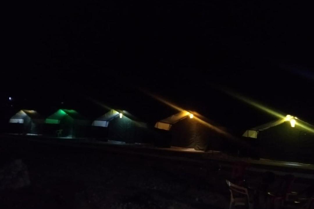 Photo of Others in Hunder