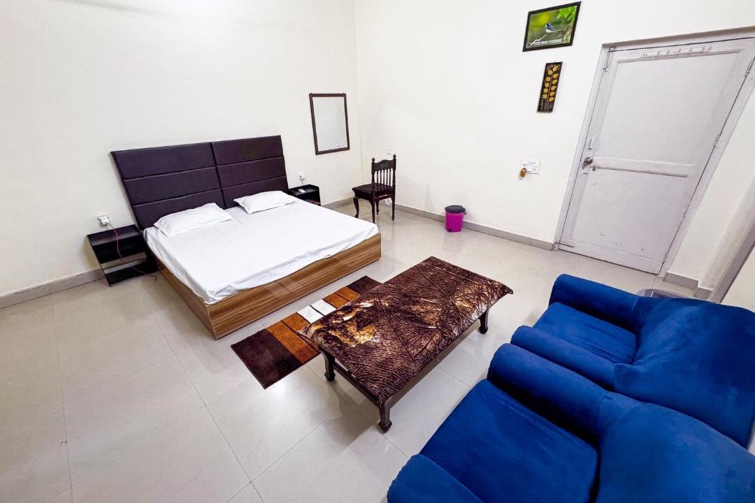 Photo of Bedroom in Khatima