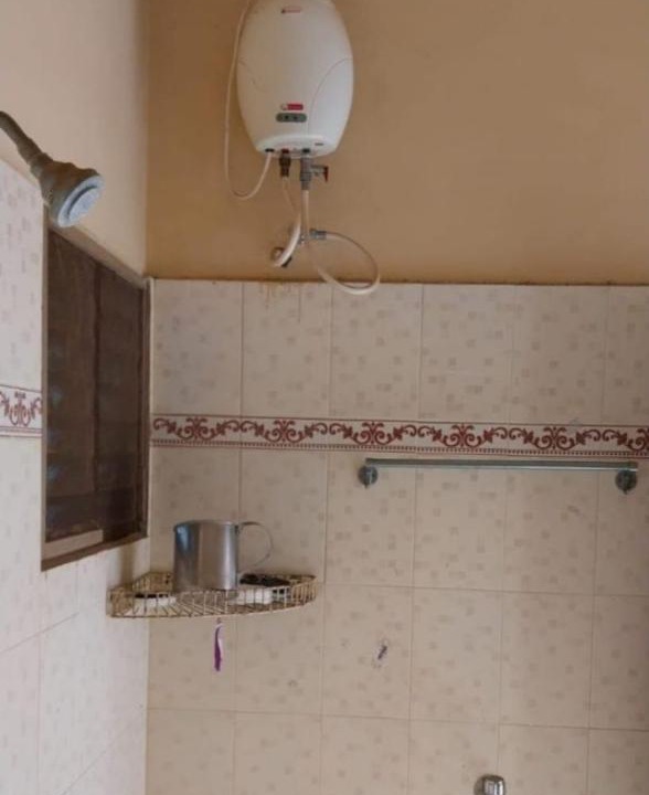 Photo of Bathroom in Karaikudi