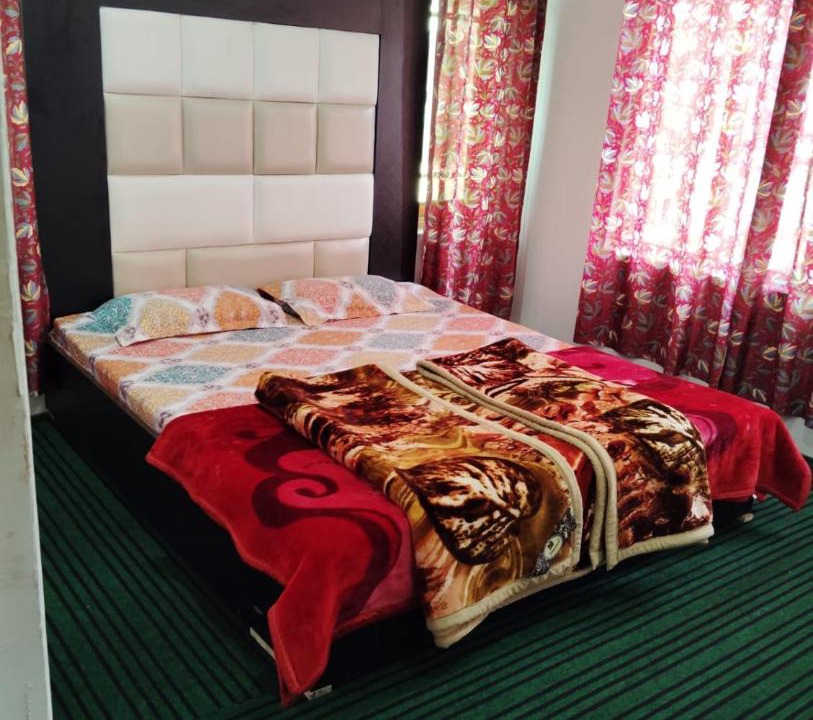 Photo of Bedroom in Srinagar