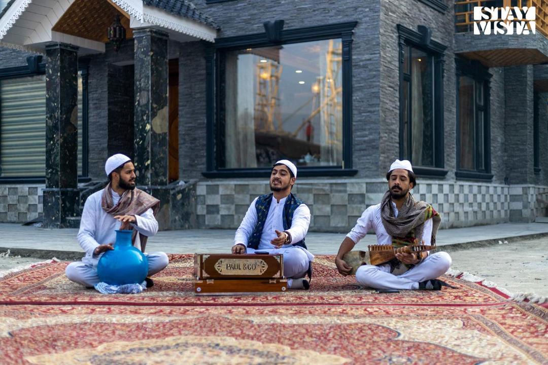 Photo of Others in Srinagar