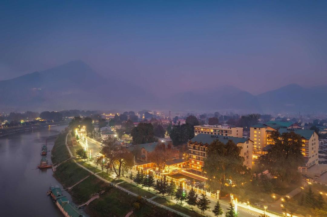 Photo of Others in Srinagar