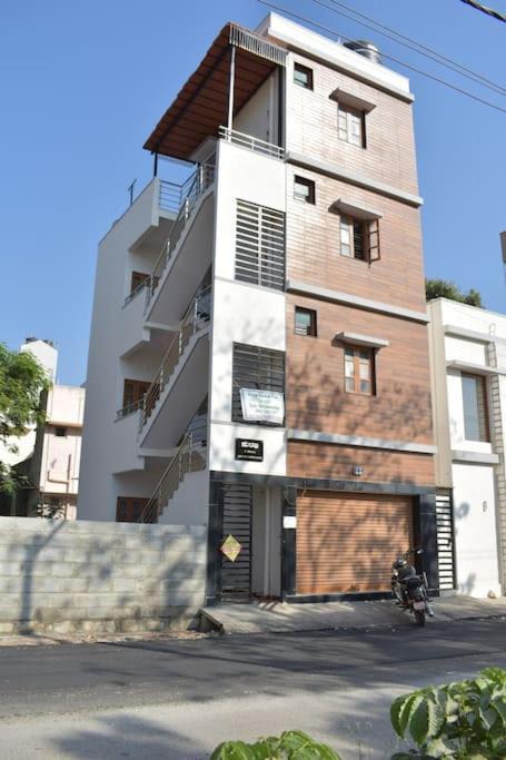 Photo of Buildings in Agara