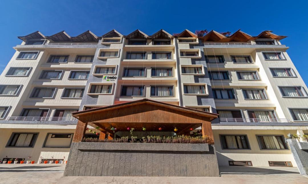 Photo of Buildings in Manali