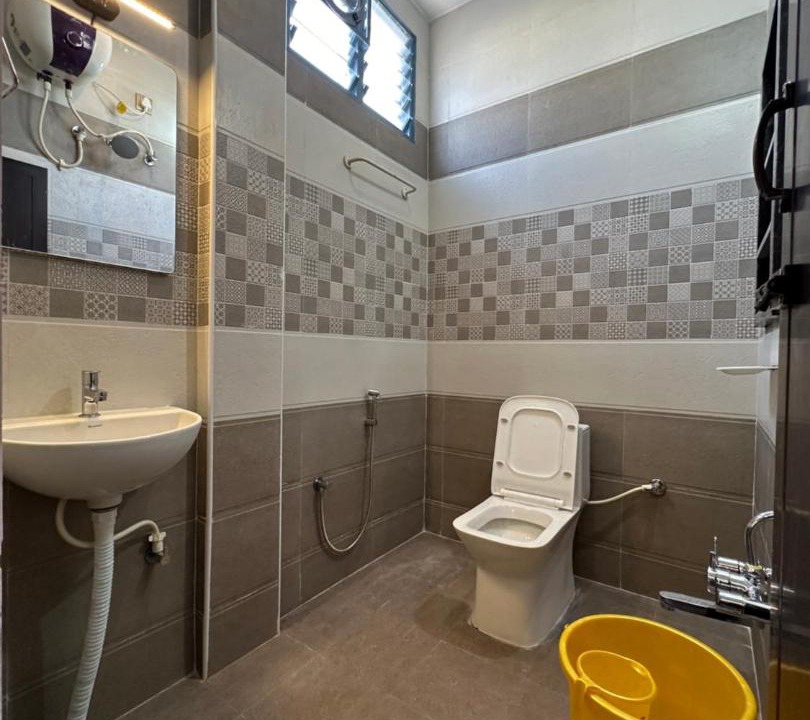 Photo of Bathroom in Tiruvannamalai