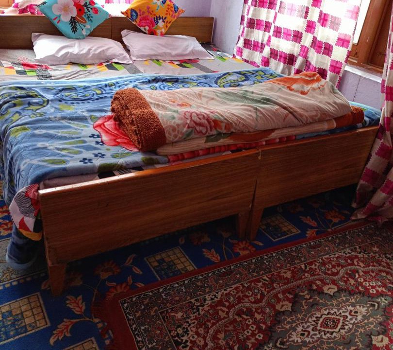 Photo of Bedroom in Srinagar