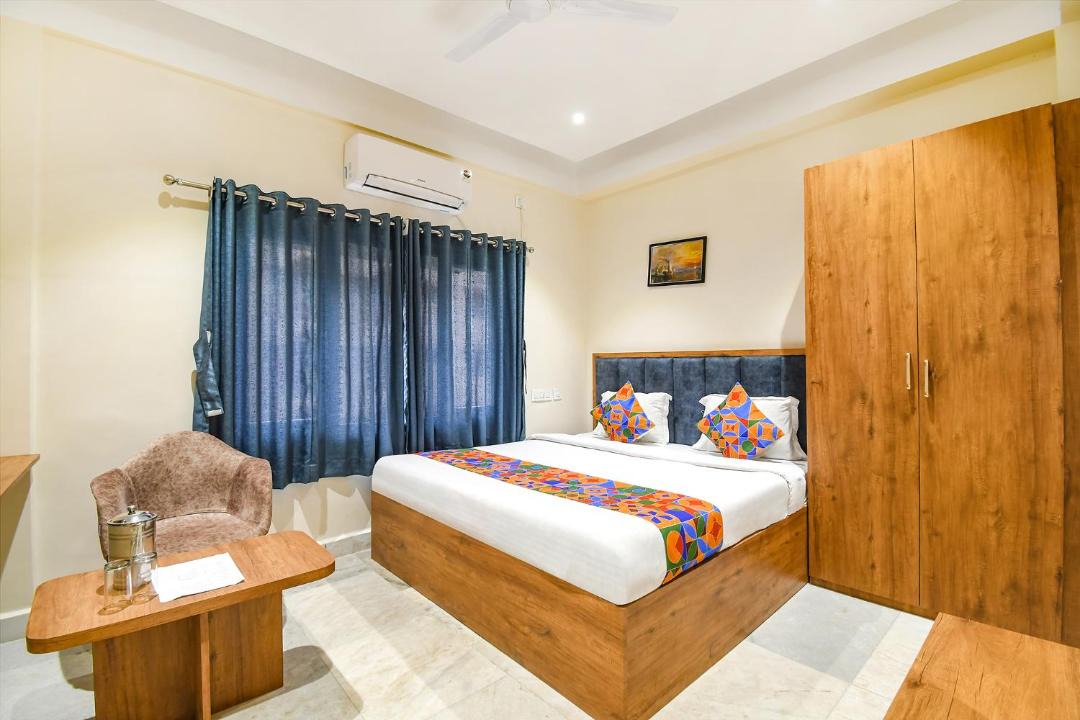 Photo of Bedroom in Tarapith