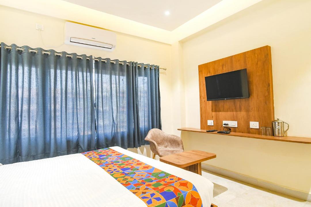 Photo of Bedroom in Tarapith