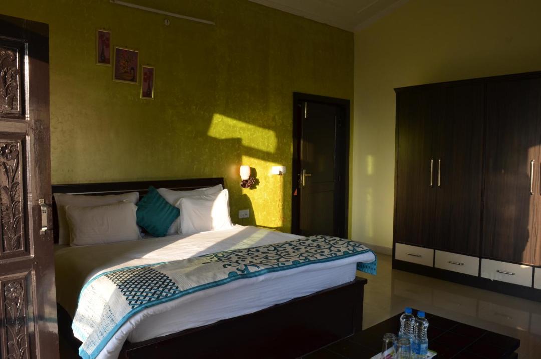 Photo of Bedroom in Bhimtal