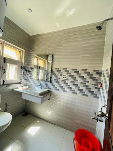 Photo of Bathroom in Rajbagh
