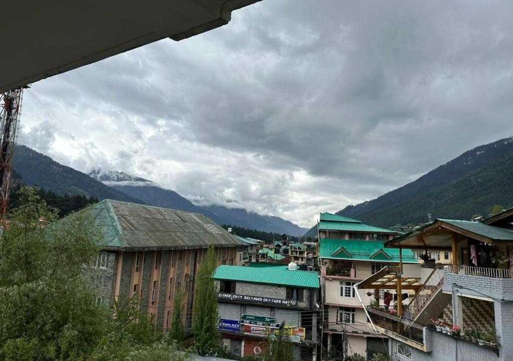 Photo of Others in New Manali