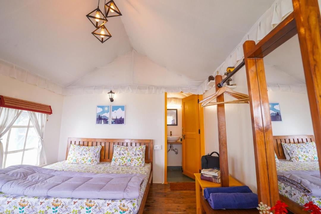 Photo of Bedroom in Naina Range