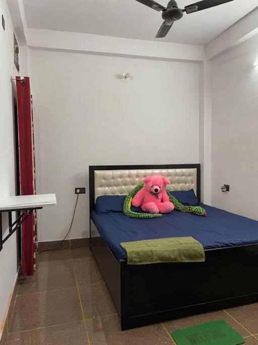 Photo of Bedroom in Shivalik Nagar