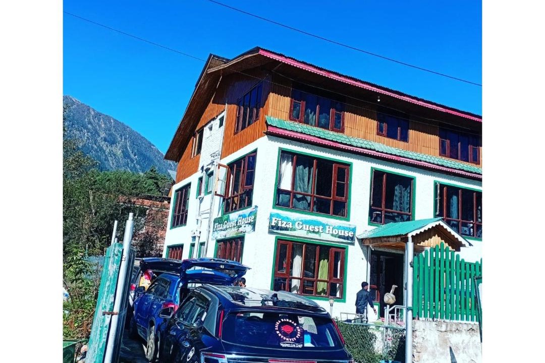 Photo of Others in Laripora