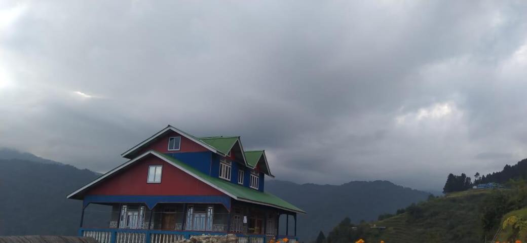 Photo of Others in Geyzing
