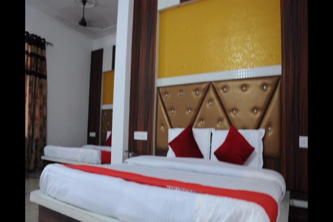 Photo of Bedroom in Katra