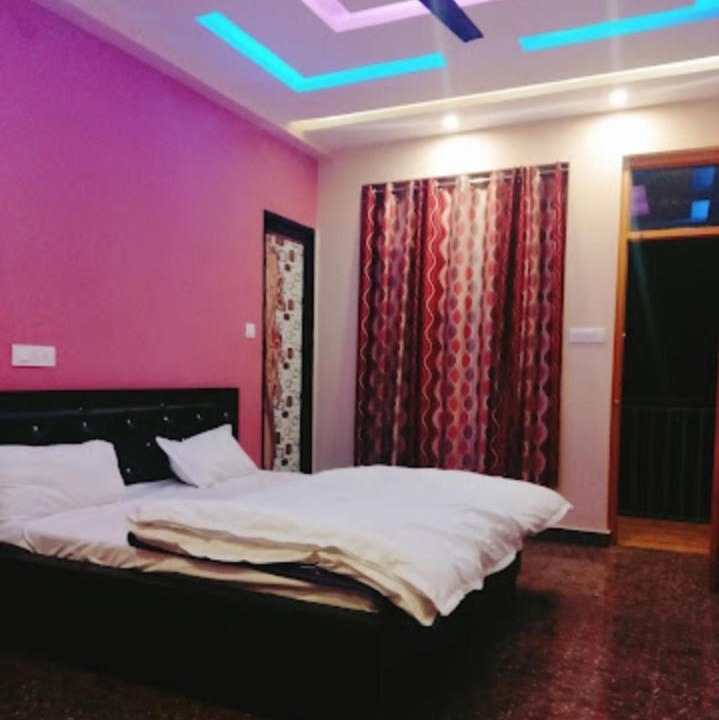Photo of Bedroom in Bhagsu Nag