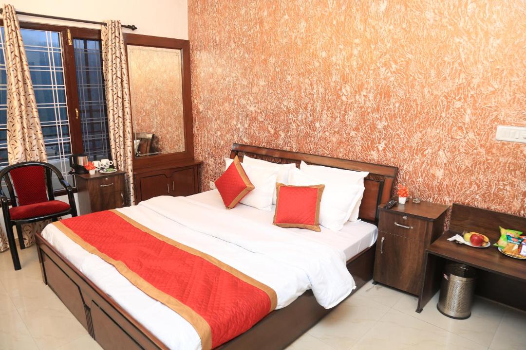 Photo of Bedroom in Kumarhatti