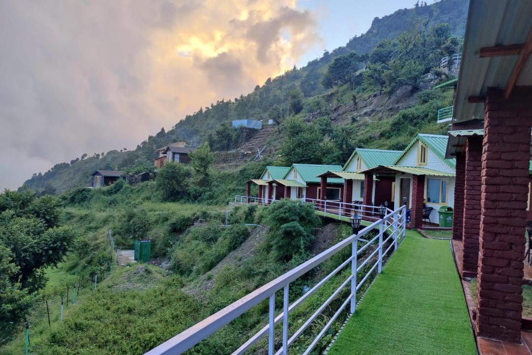 Photo of Others in Naina Range