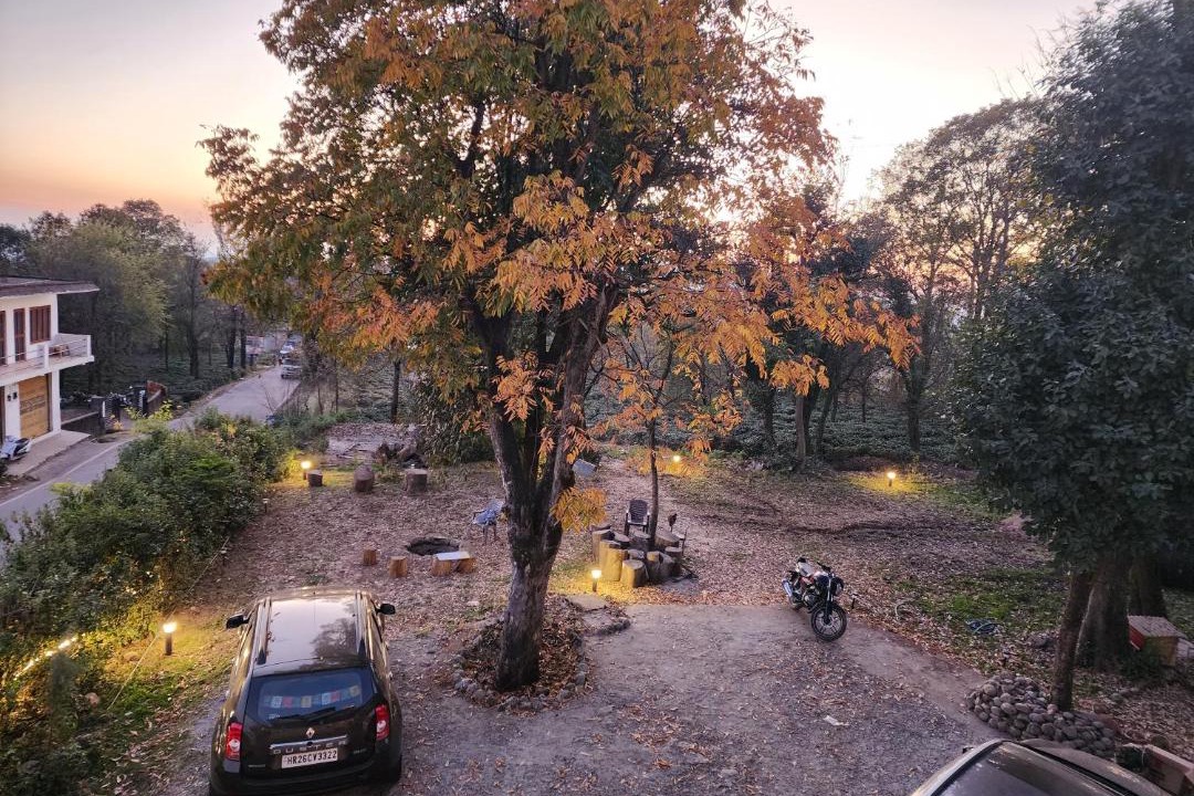 Photo of Others in Gunehr
