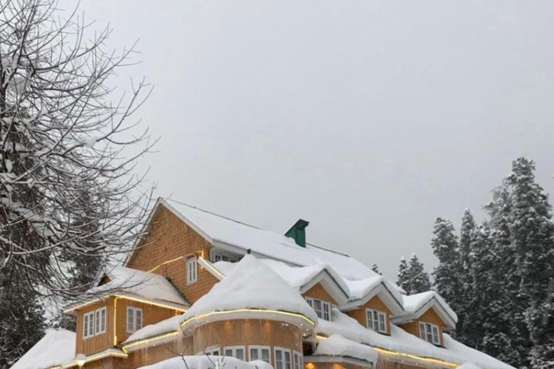 Photo of Others in Srinagar