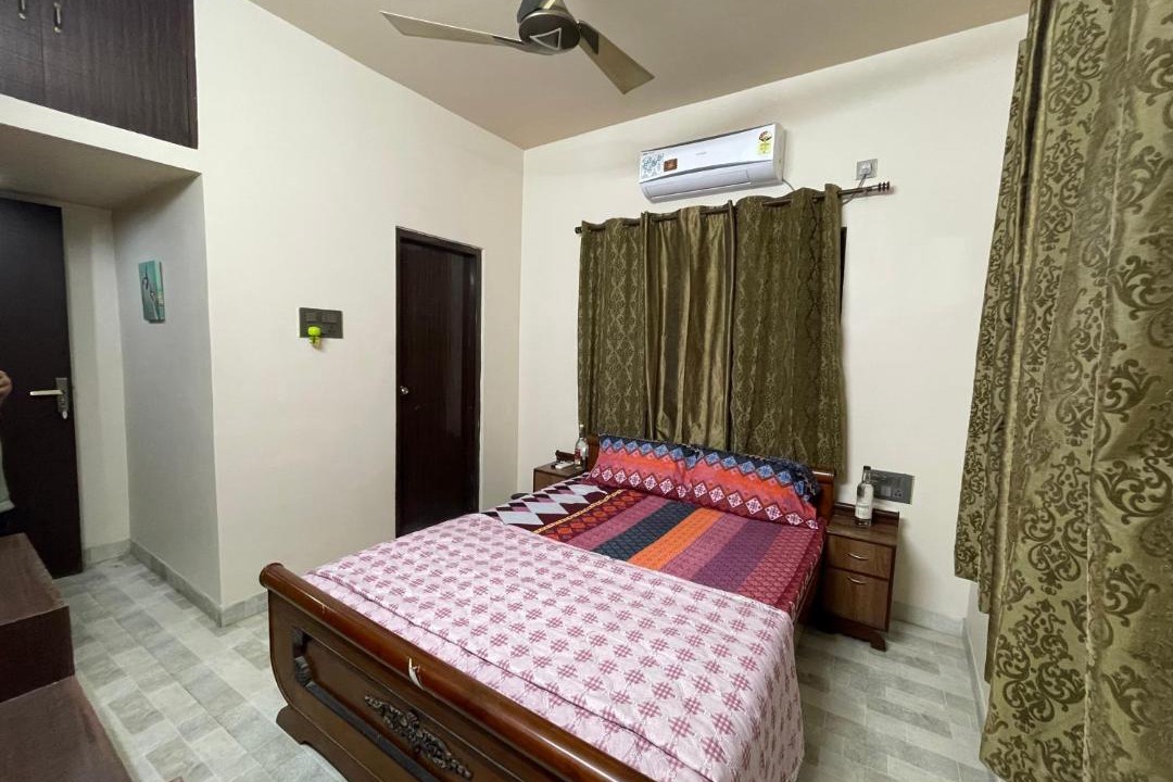 Photo of Bedroom in Kolkata