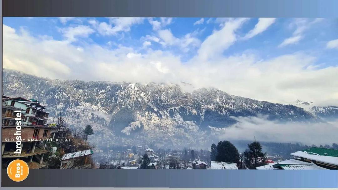 Photo of Others in Old Manali