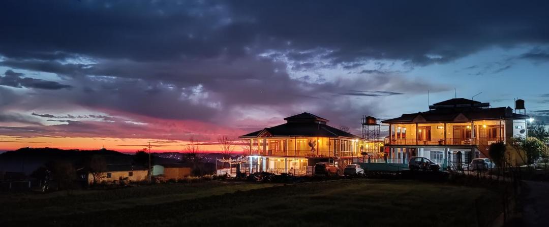 Photo of Others in Gunehr