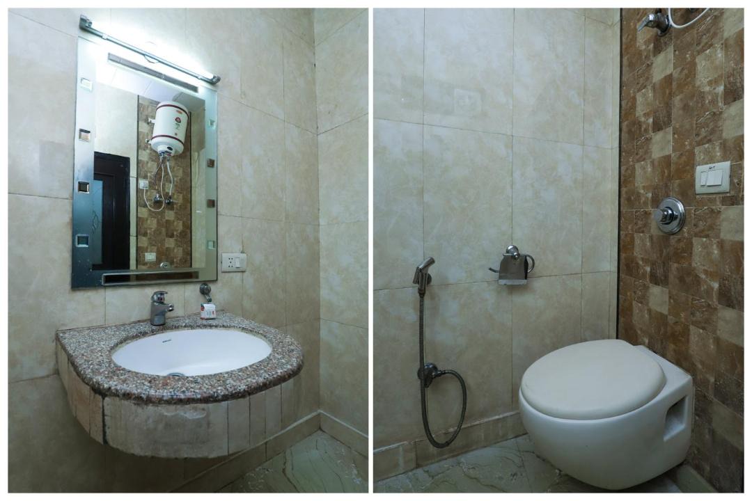 Photo of Bathroom in Patel Nagar