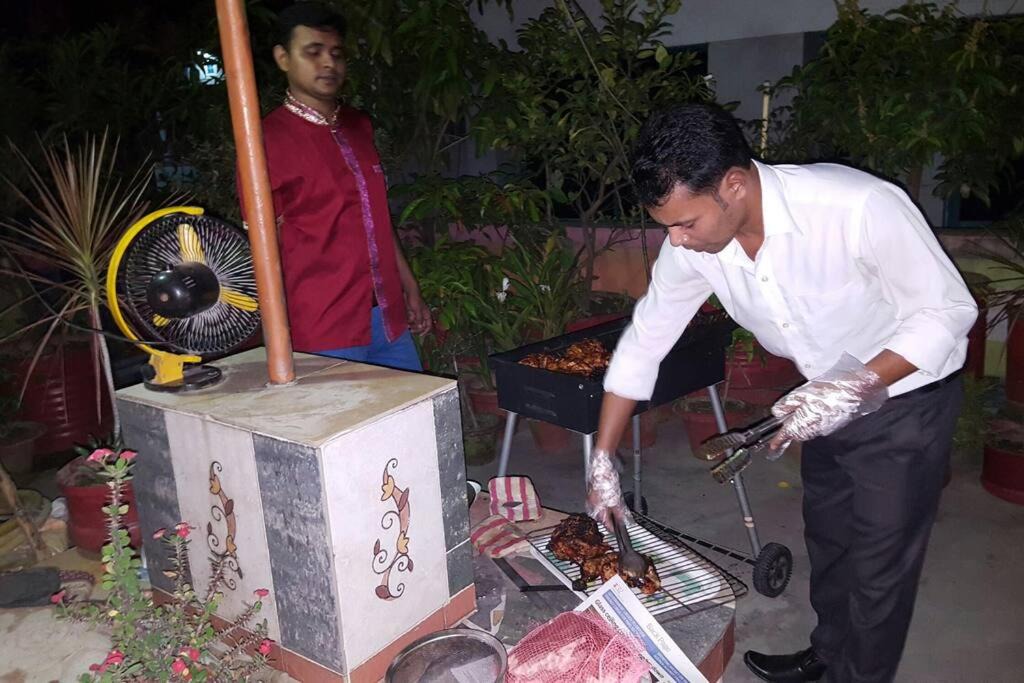 Photo of Others in Dhaka