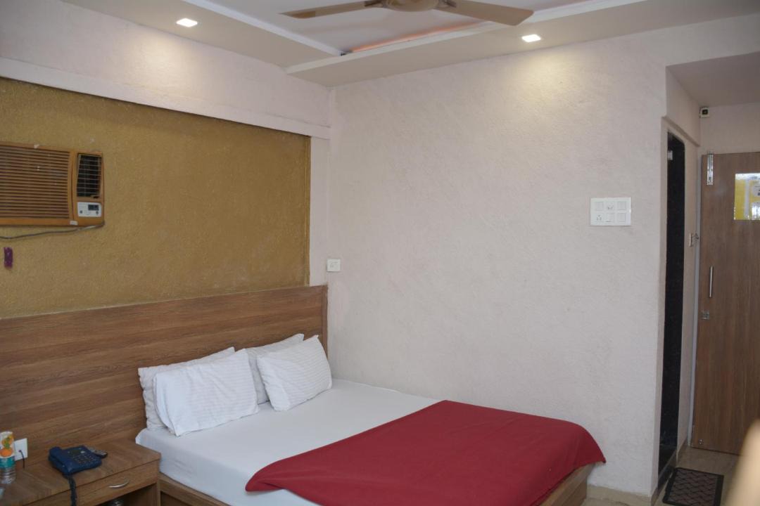 Photo of Bedroom in Mahim