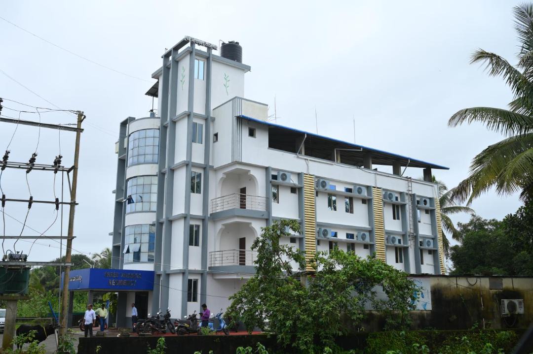 Photo of Buildings in Murudeshwara