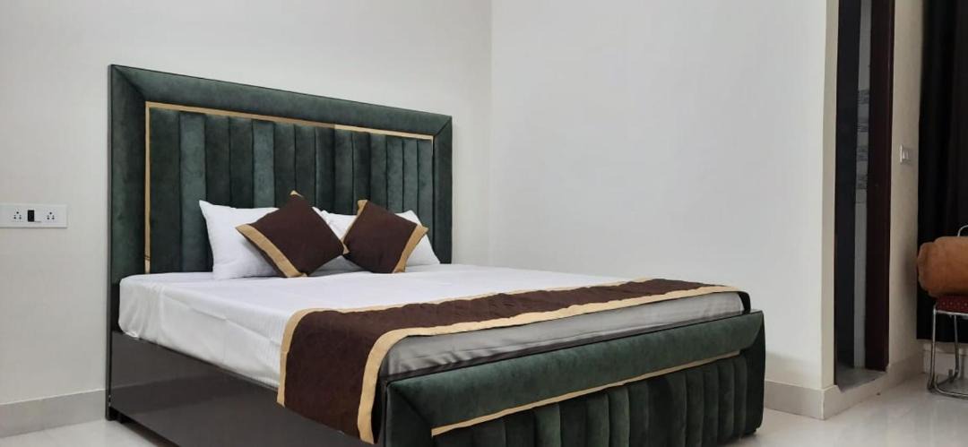 Photo of Bedroom in Dehradun