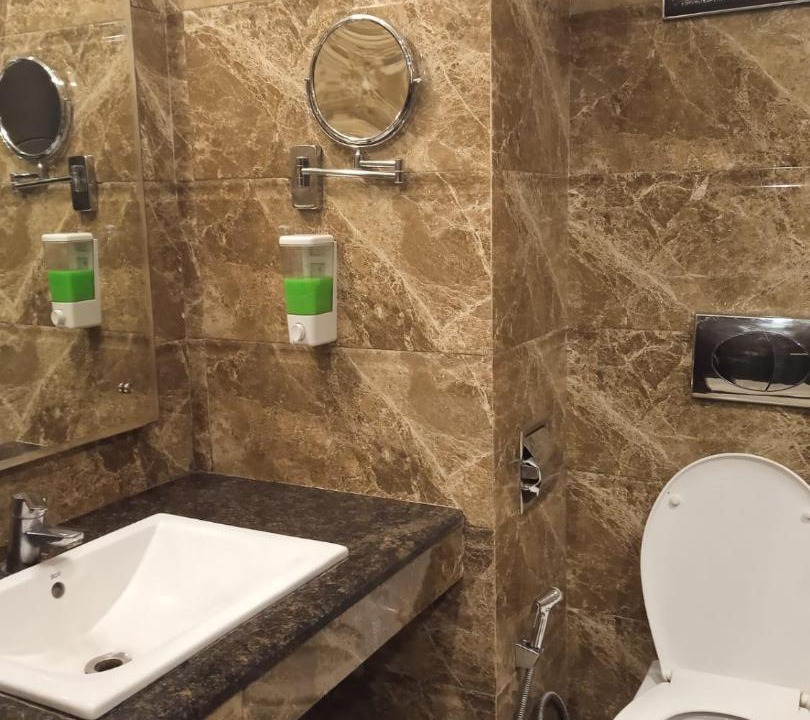 Photo of Bathroom in The Mall Road