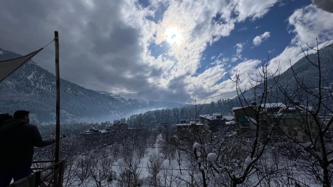 Photo of Others in Old Manali