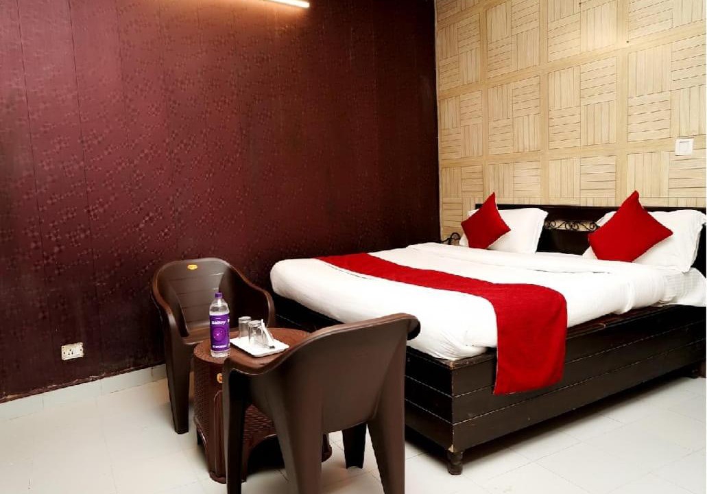 Photo of Bedroom in Sector 42
