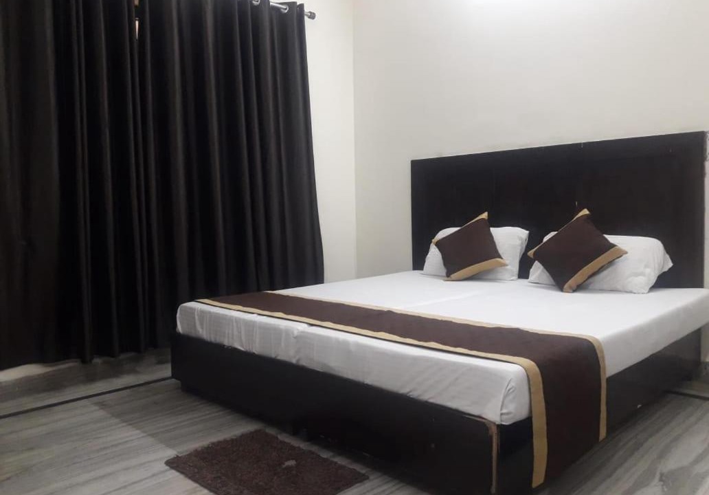 Photo of Bedroom in Dehradun