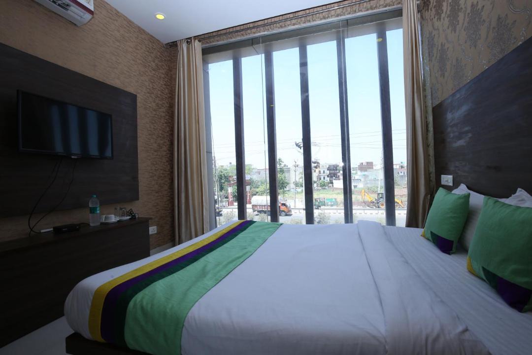 Photo of Bedroom in Zirakpur