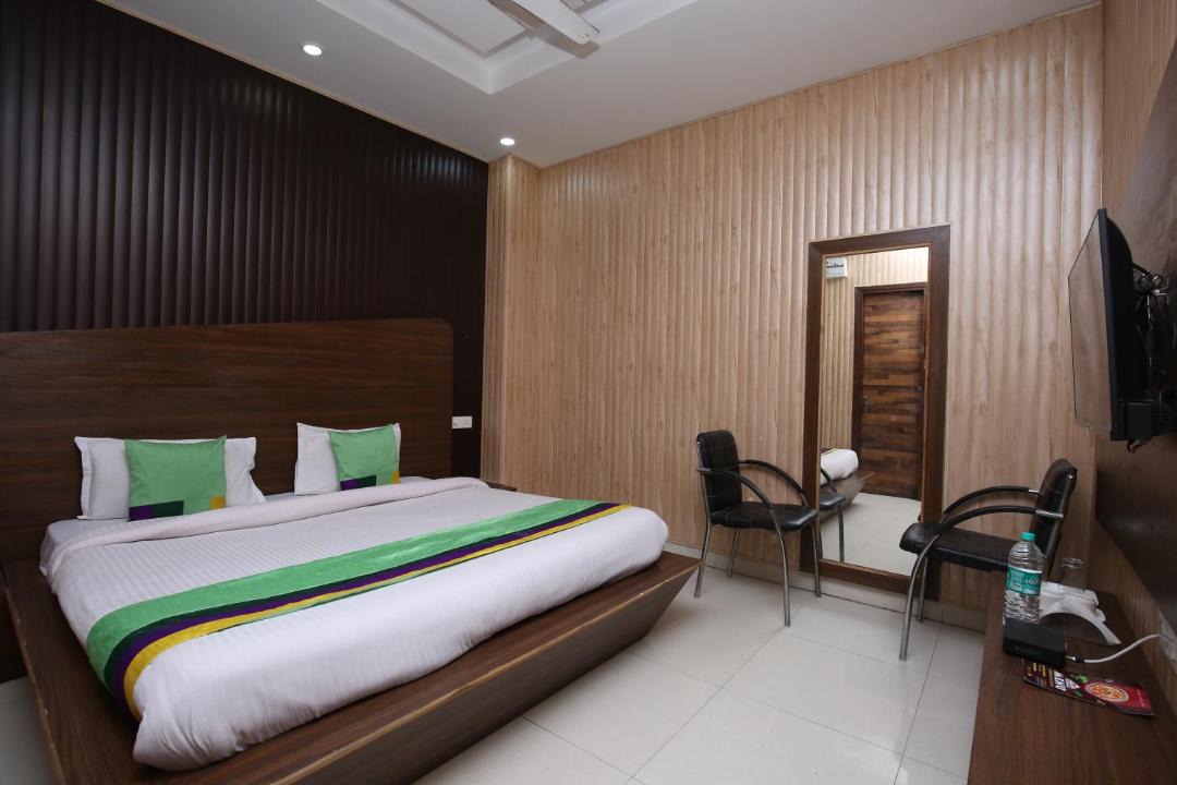 Photo of Bedroom in Zirakpur