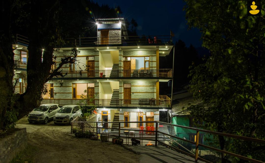 Photo of Buildings in Manali