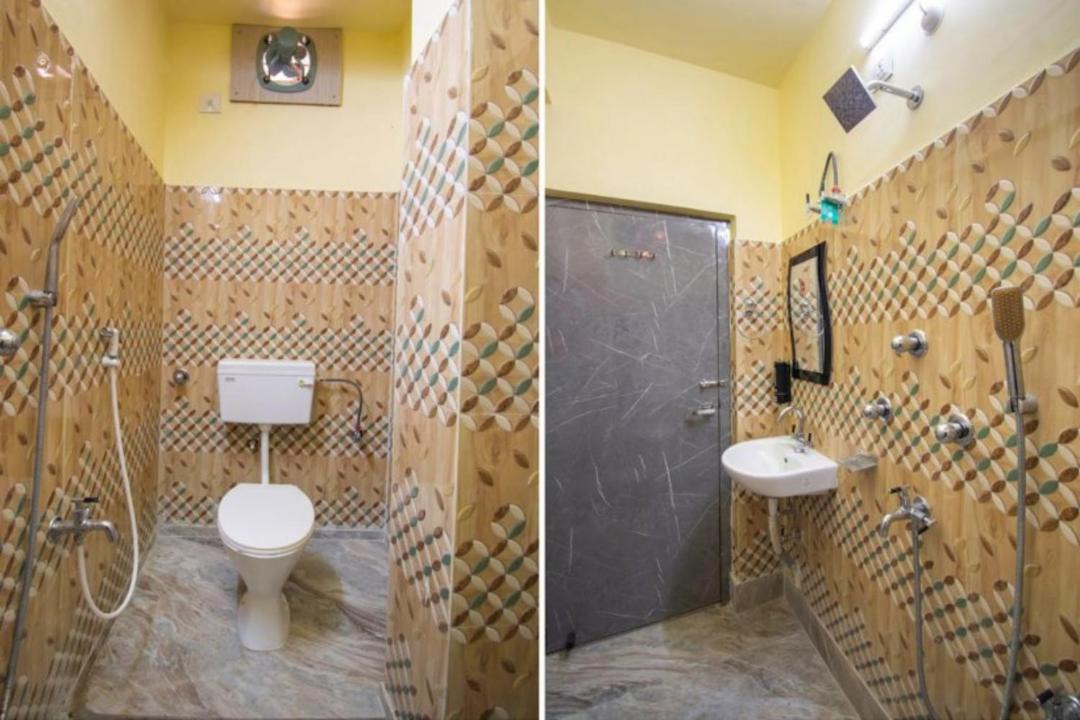 Photo of Bathroom in Rampur Hat