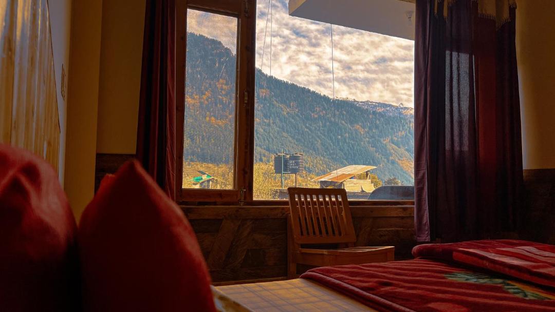 Photo of Others in Old Manali