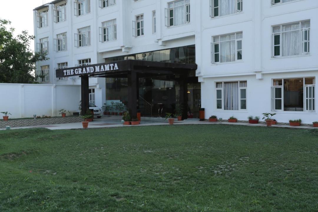 Photo of Others in Srinagar