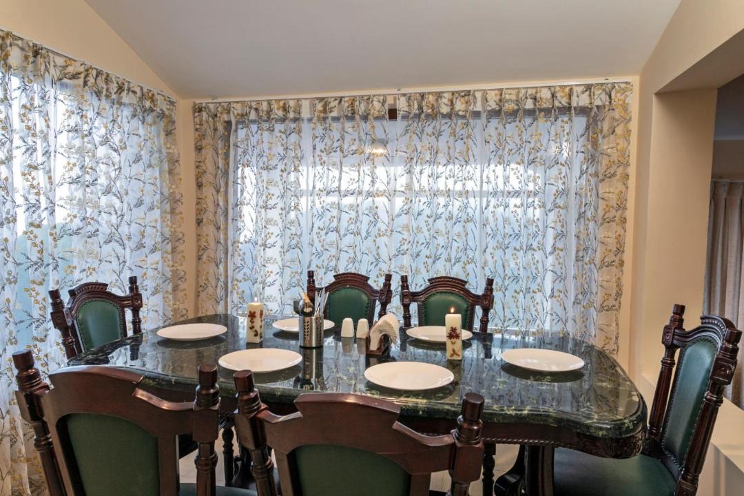 Photo of Livingroom in Kodaikanal