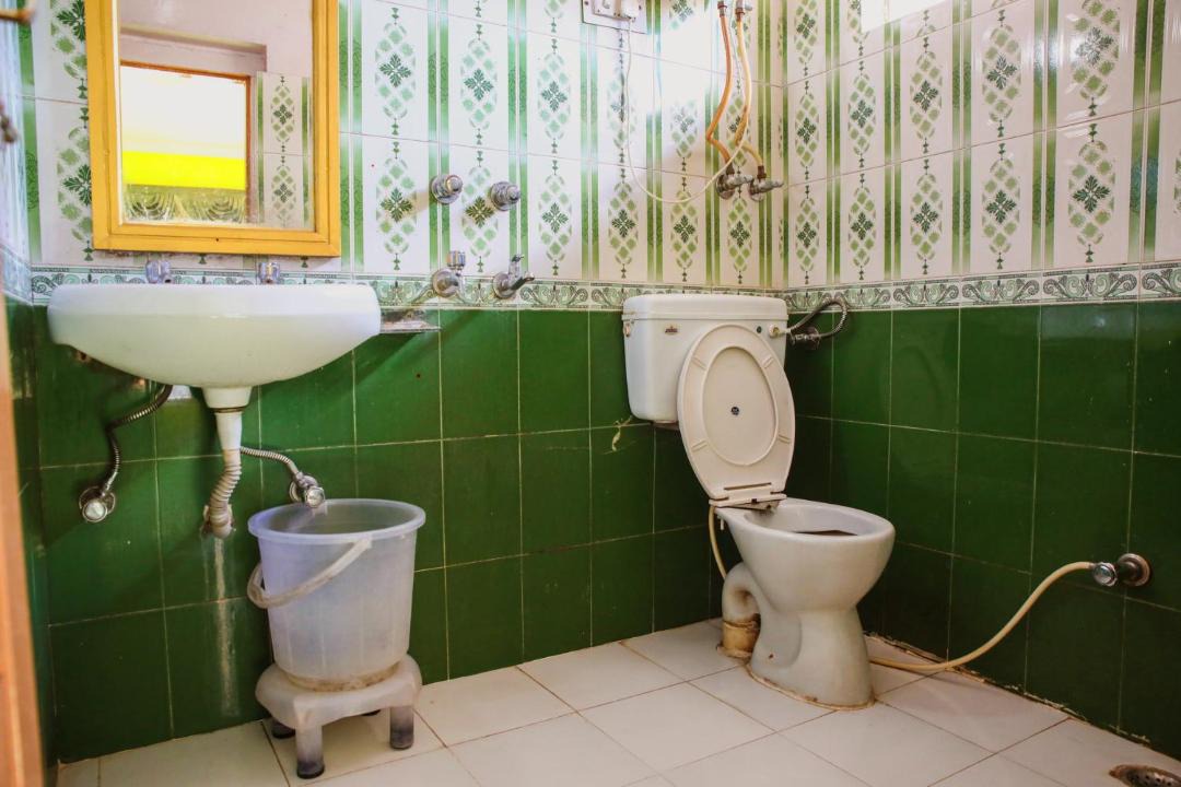 Photo of Bathroom in Aleo