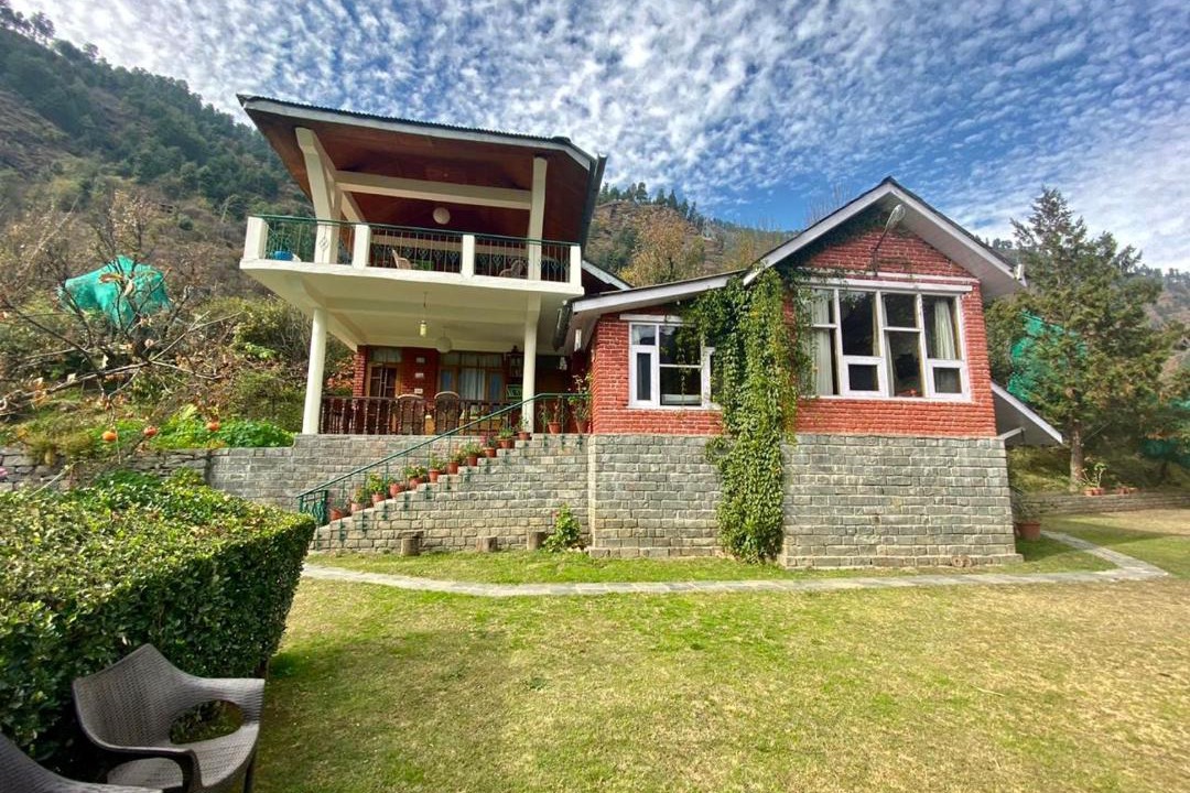Photo of Buildings in Manali