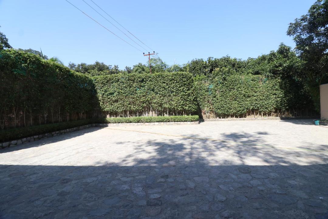 Photo of Others in Garjia