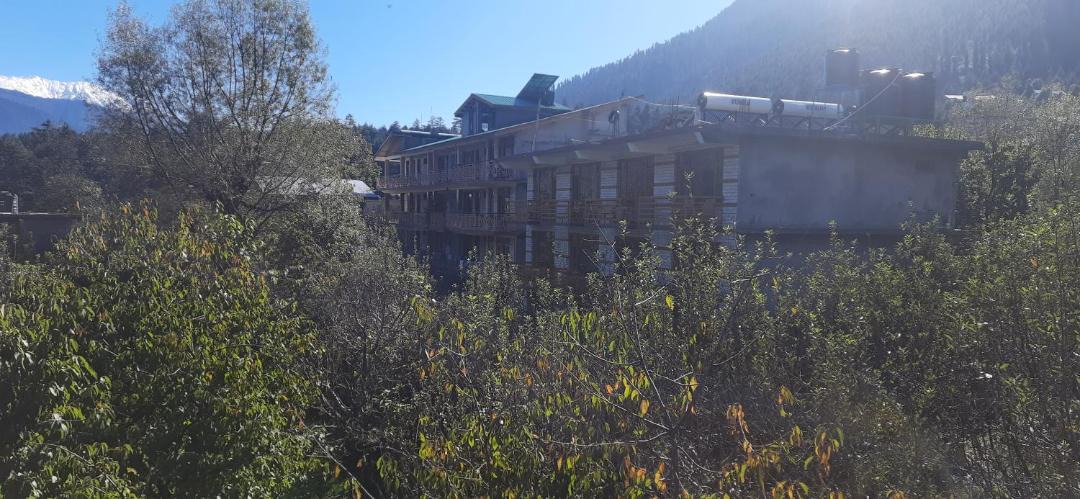 Photo of Others in Old Manali