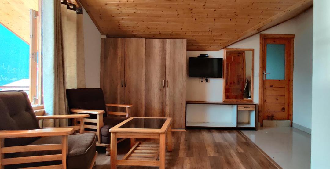 Photo of Livingroom in Manali