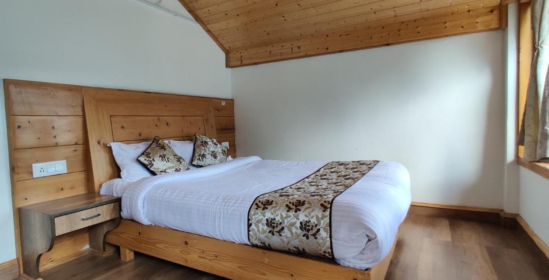 Photo of Bedroom in Manali